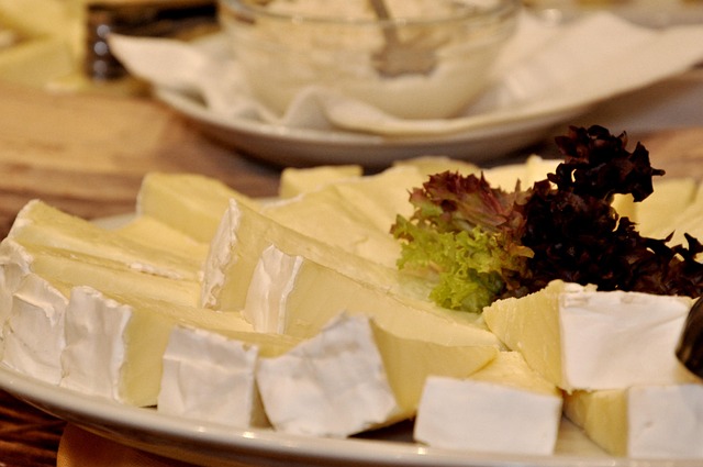Brie de Meaux AOP